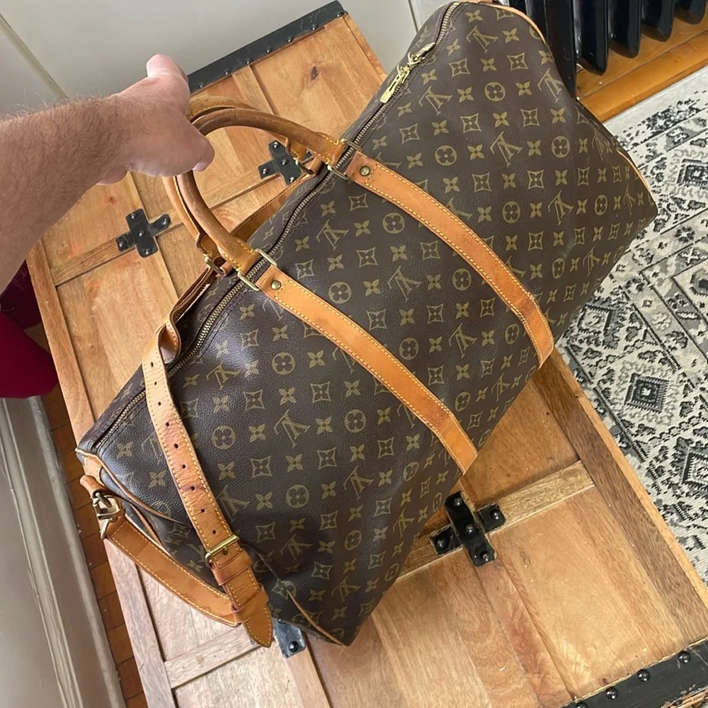 Louis Vuitton Bandouliere Keepall 55 Travel Bag.
